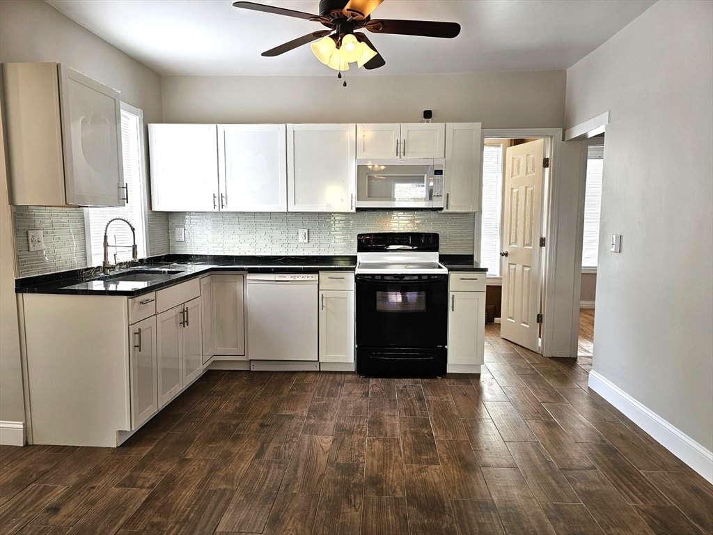 47 Lincoln St #1, Stoneham, MA Photo #1
