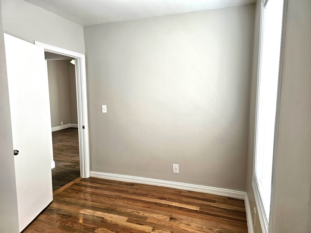 47 Lincoln St #1, Stoneham, MA Photo #14
