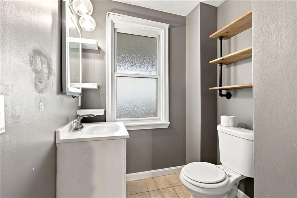 884 River AVE, Providence, RI, 884 River AVE, Providence, RI Photo #11