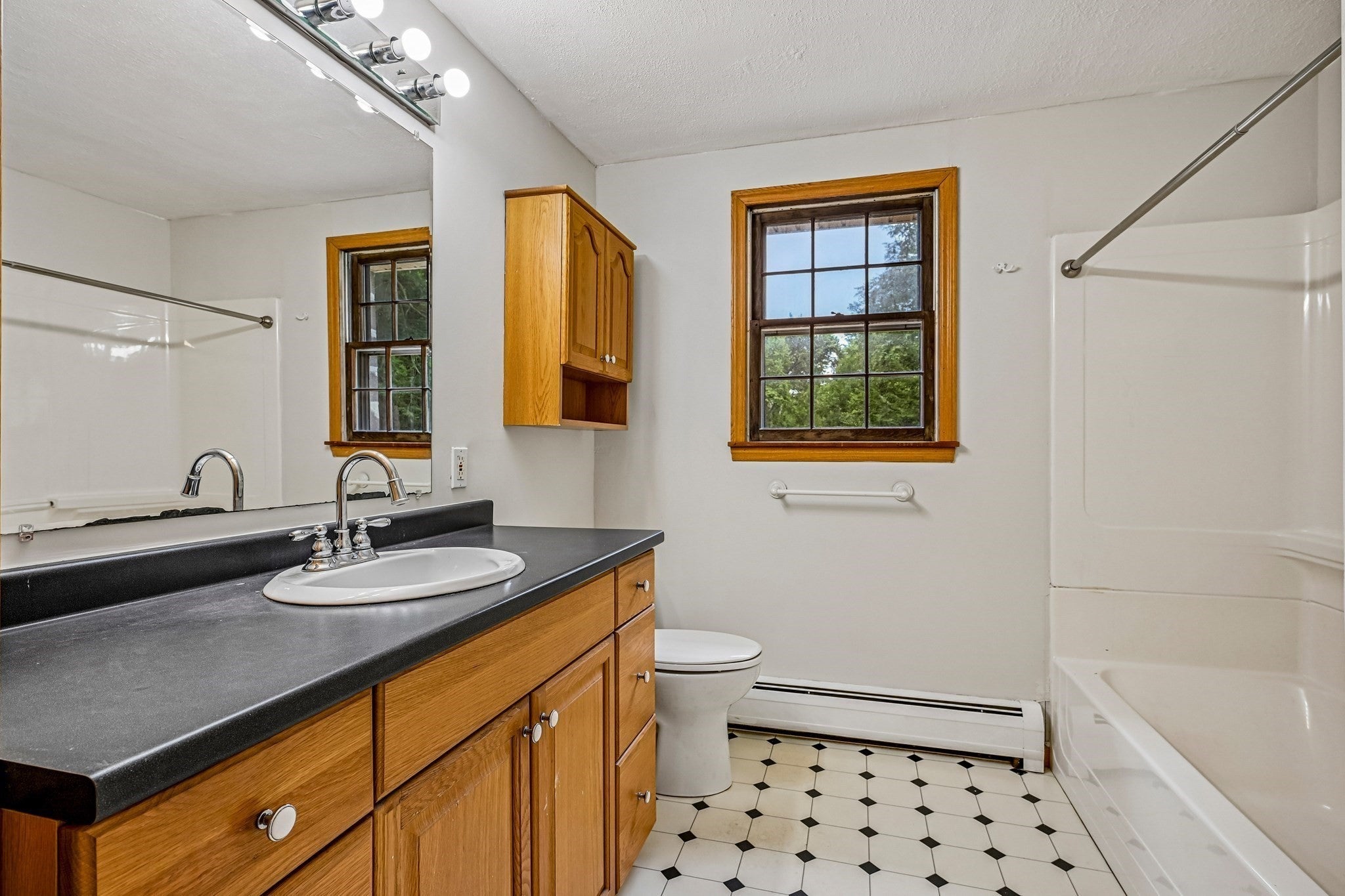 35 Davidson Ave, Merrimack, NH, 35 Davidson Ave, Merrimack, NH Photo #9
