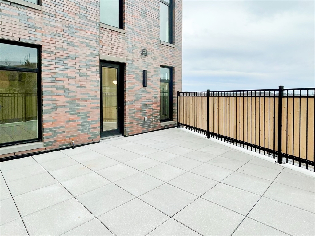 191 Washington St 301