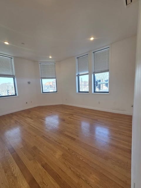 Photo of 64 Market St #603, Lynn, MA 01901 (MLS # 73559704)