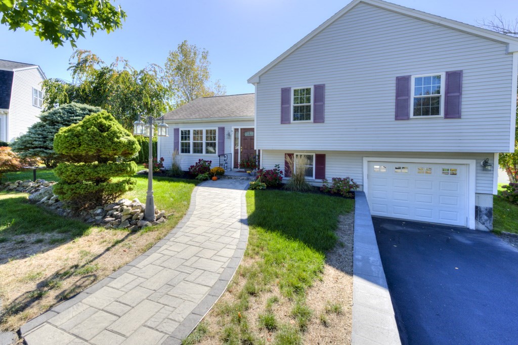 7 Christy Ct