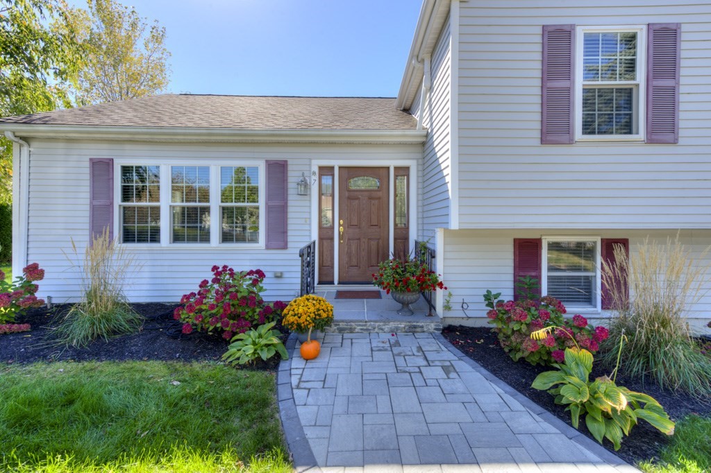 7 Christy Ct