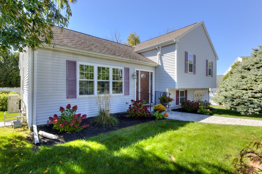 7 Christy Ct