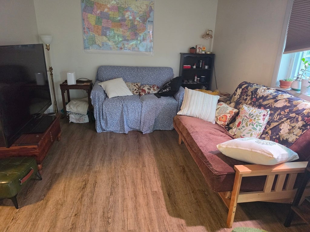 265 N East St, Amherst, MA, 265 N East St, Amherst, MA Photo #18