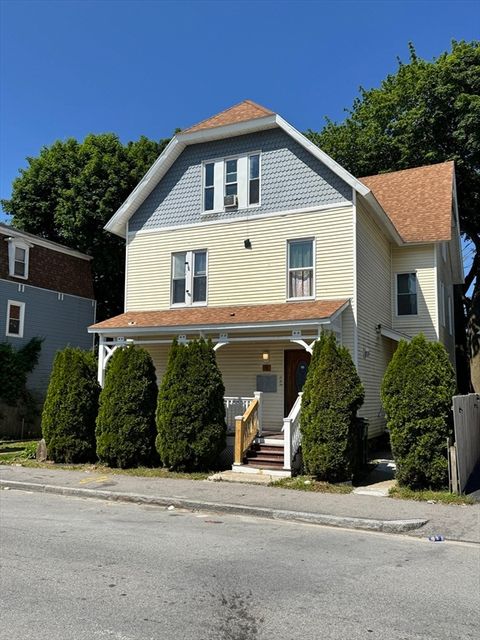 15 Russell St Worcester MA 01609