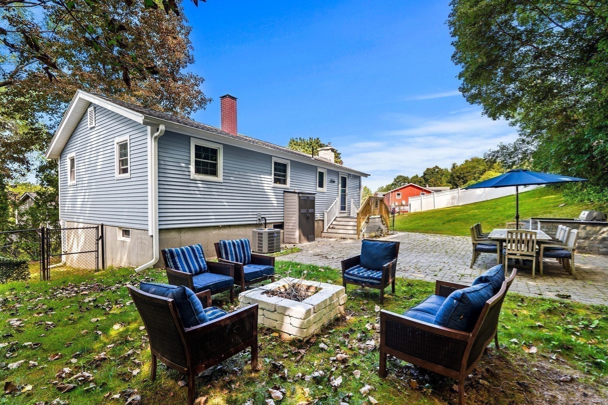 15 Sharyn Circle, Lowell, MA Photo #7