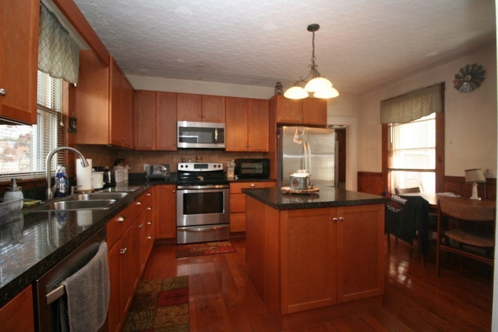 46 Church St #1, Merrimac, MA, 46 Church St #1, Merrimac, MA Photo #4