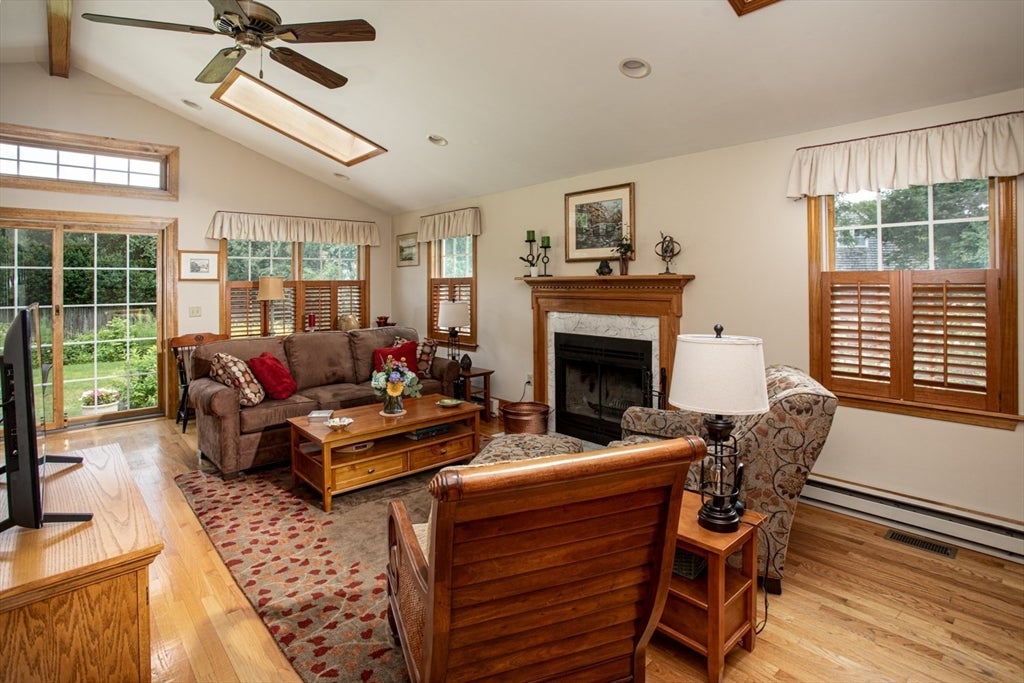 70 Longview Drive, Dartmouth, MA, 70 Longview Drive, Dartmouth, MA Photo #5