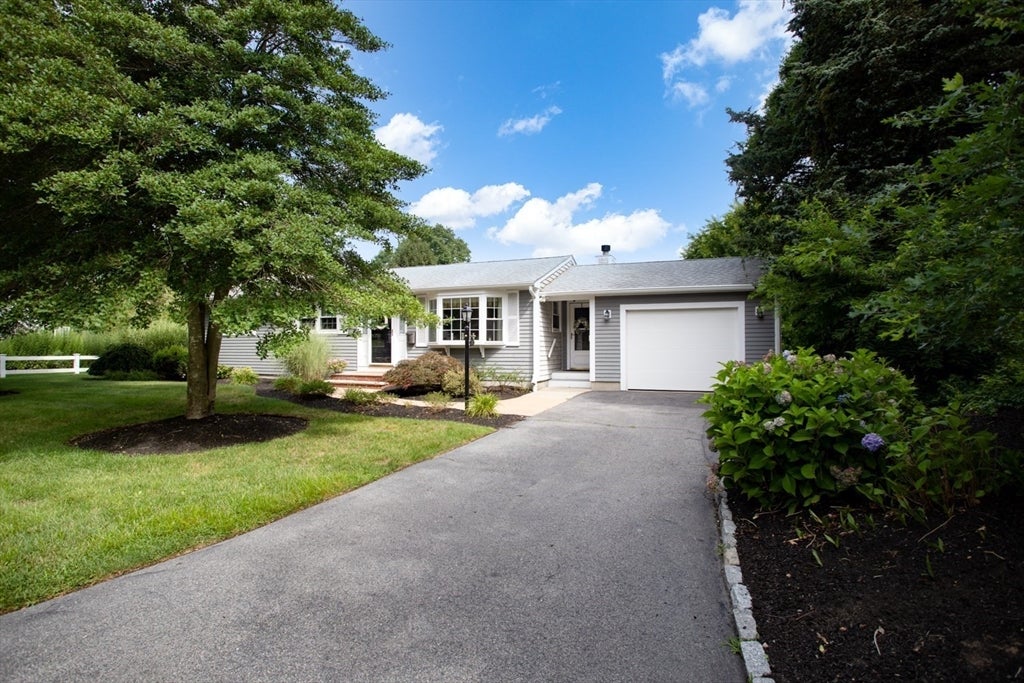 70 Longview Drive, Dartmouth, MA, 70 Longview Drive, Dartmouth, MA Photo #3