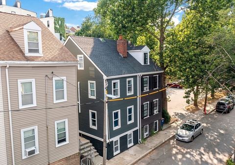 68 Ferrin St Boston MA 02129