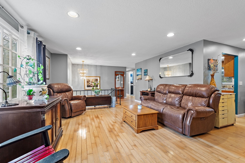 36 Peabody Dr