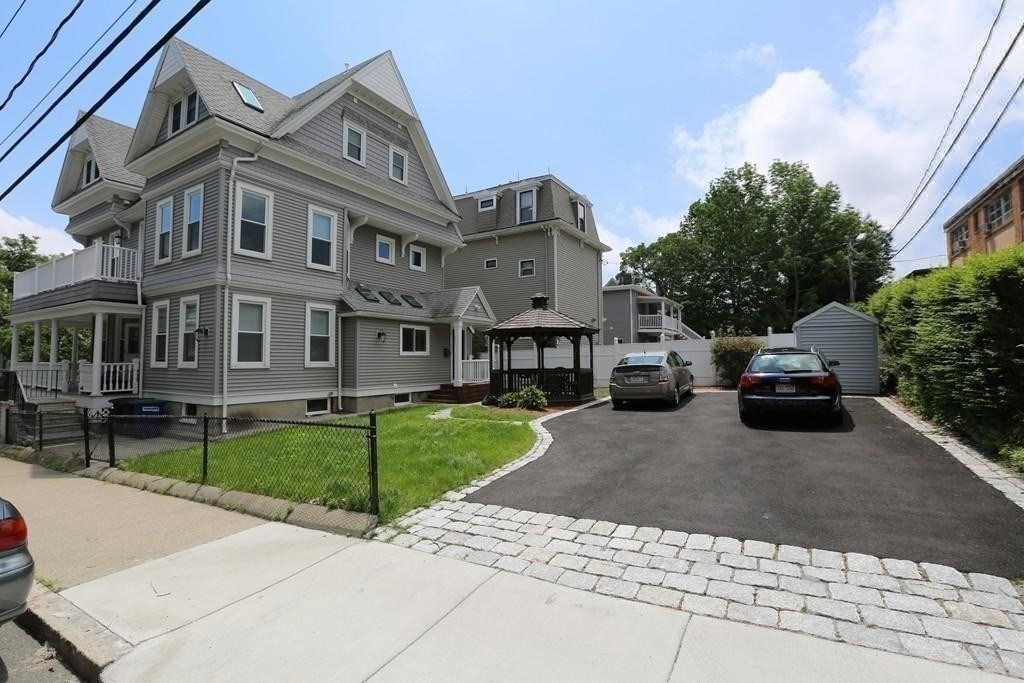 40 Evergreen Ave #one, Somerville, MA Photo #14