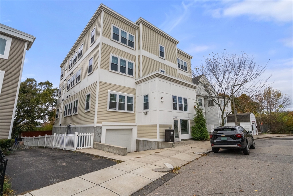 47 Sargent St #5, Boston, MA Photo #23