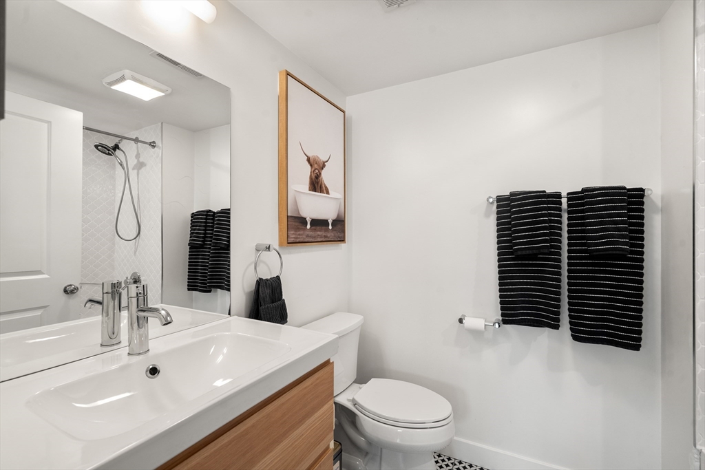 47 Sargent St #5, Boston, MA Photo #17