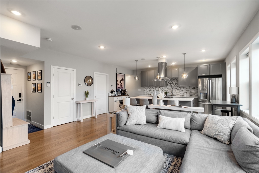 47 Sargent St #5, Boston, MA Photo #7