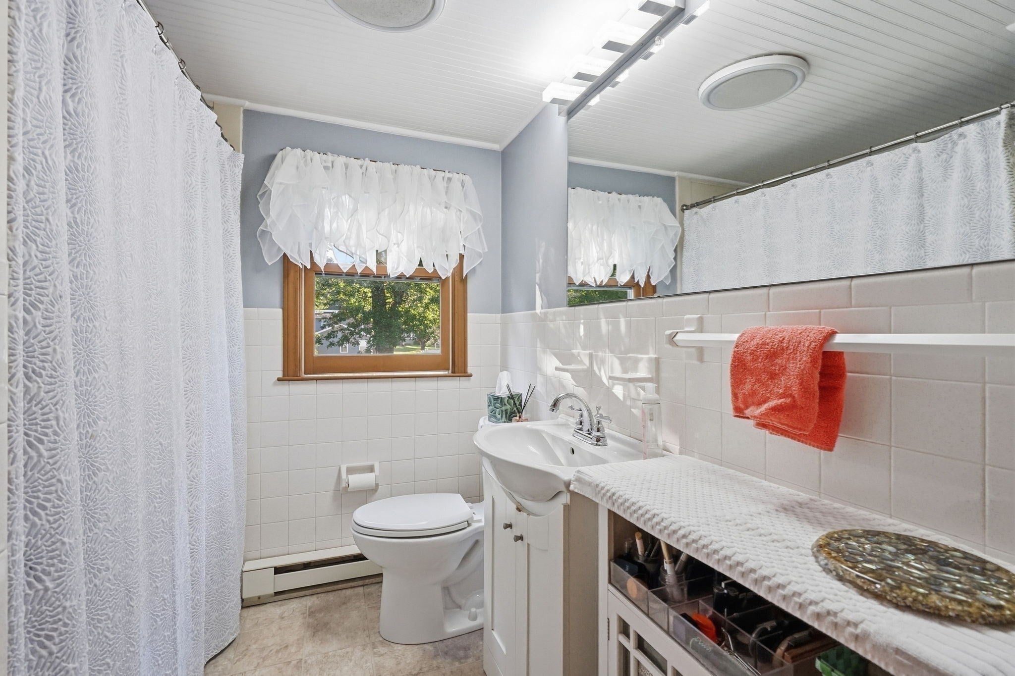 46 Country Rd, Agawam, MA Photo #22