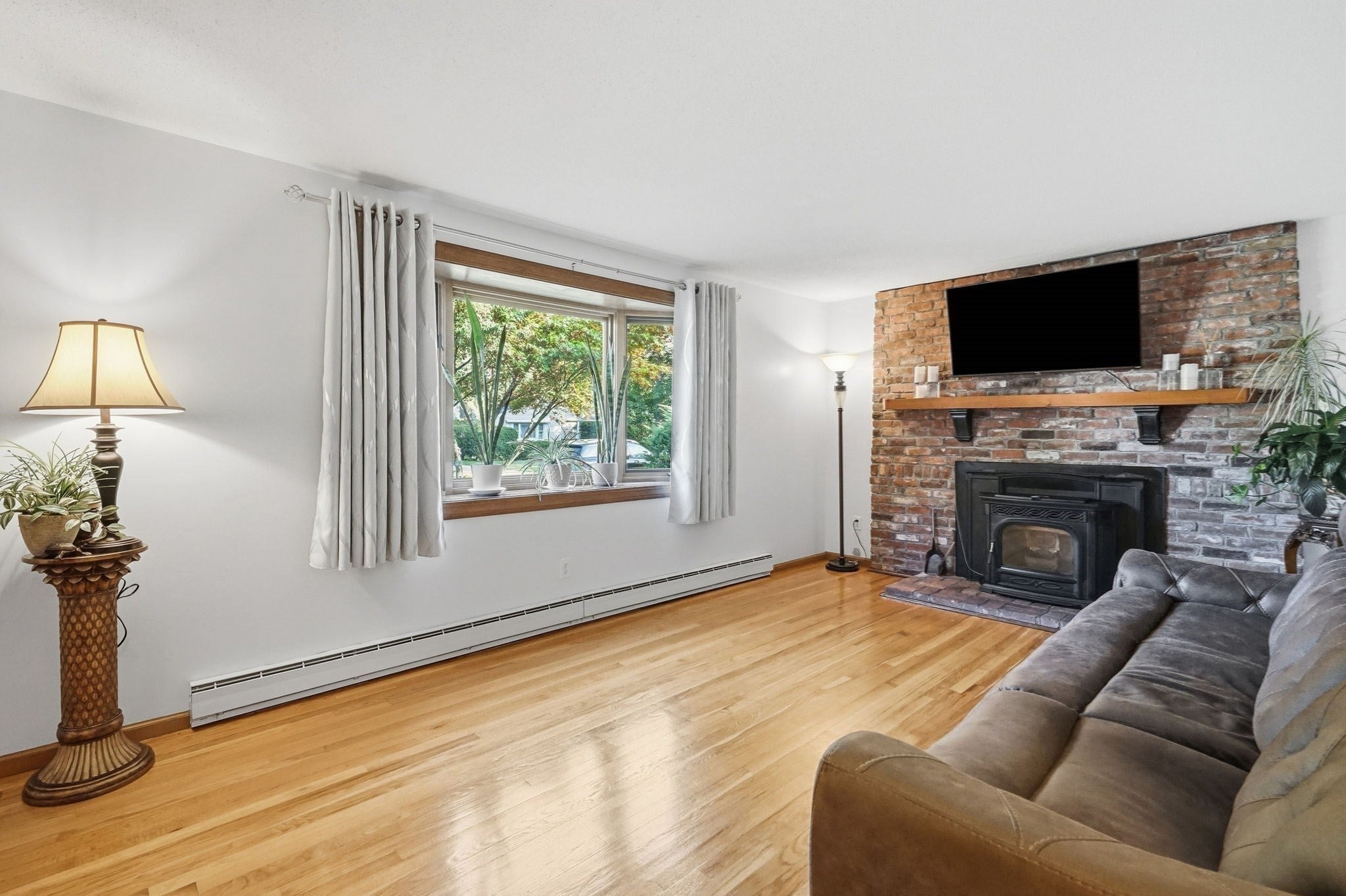 46 Country Rd, Agawam, MA Photo #15