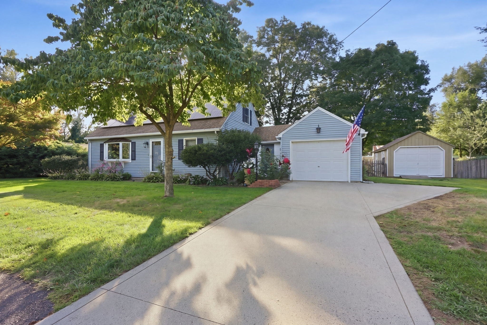 46 Country Rd