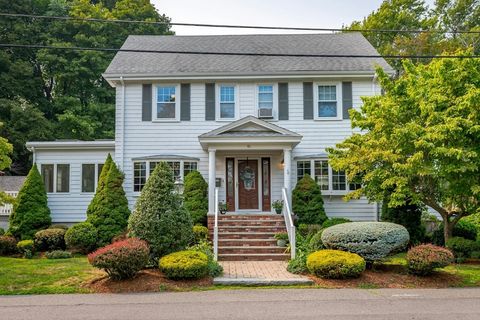 40 Woodland Ave Medford MA 02155
