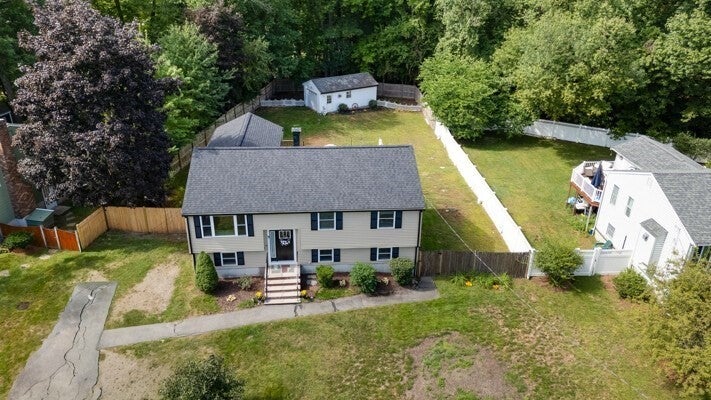 5 William Rd