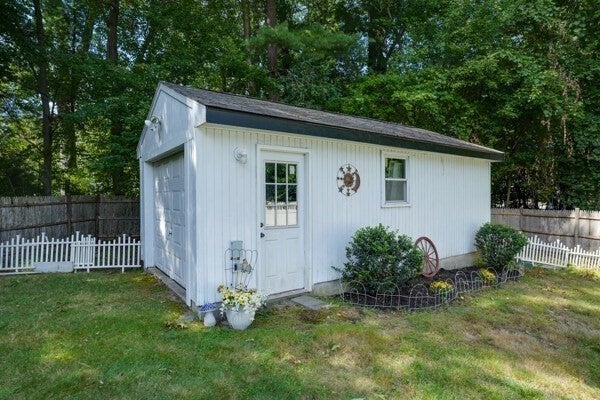 5 William Rd, Billerica, MA Photo #36