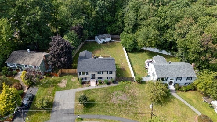 5 William Rd