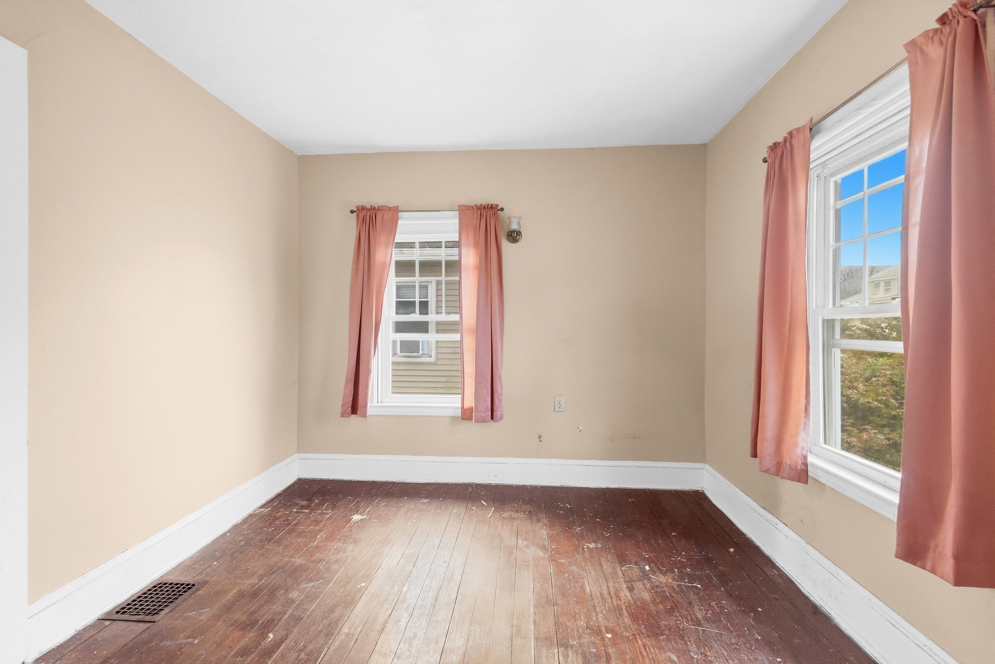 70 Rounds St, New Bedford, MA, 70 Rounds St, New Bedford, MA Photo #23