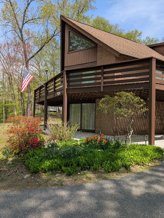 7 Springhouse Road