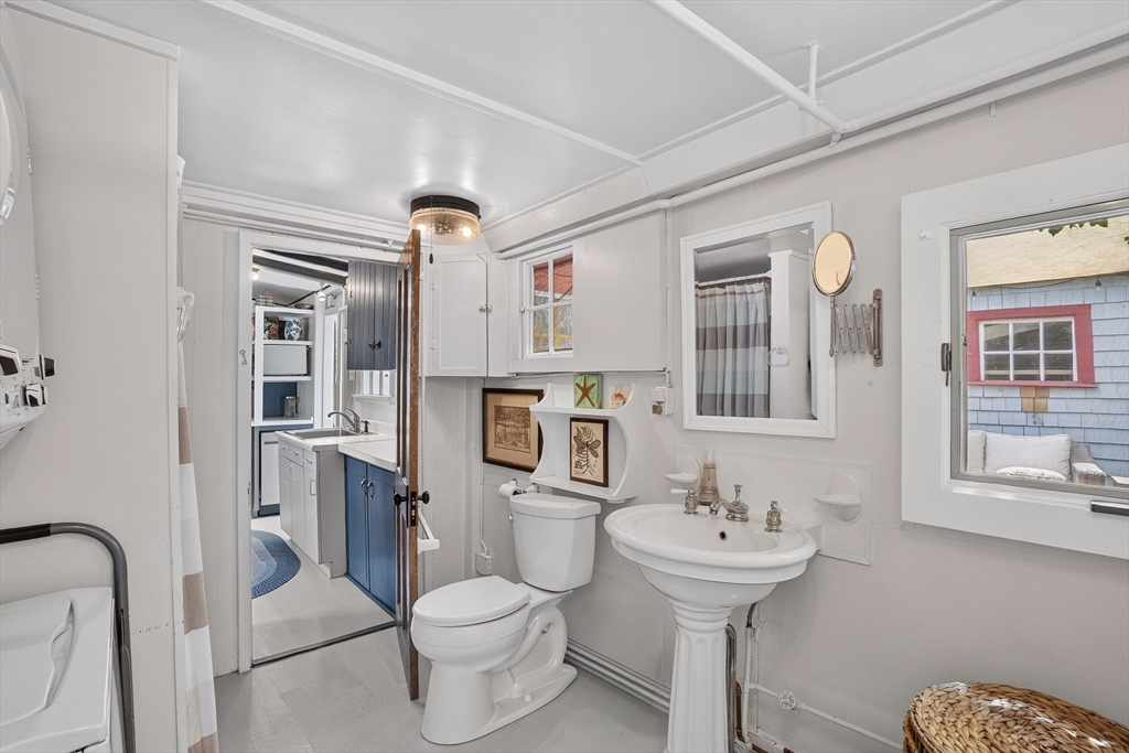 21 Butler Avenue #1, Oak Bluffs, MA, 21 Butler Avenue #1, Oak Bluffs, MA Photo #14