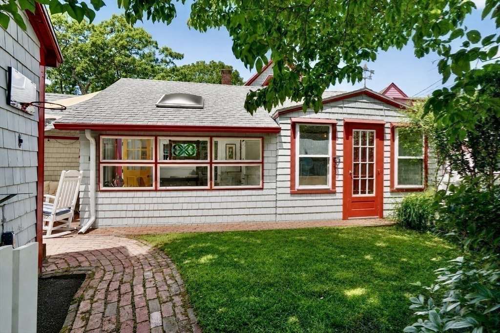 21 Butler Avenue #1, Oak Bluffs, MA, 21 Butler Avenue #1, Oak Bluffs, MA Photo #32
