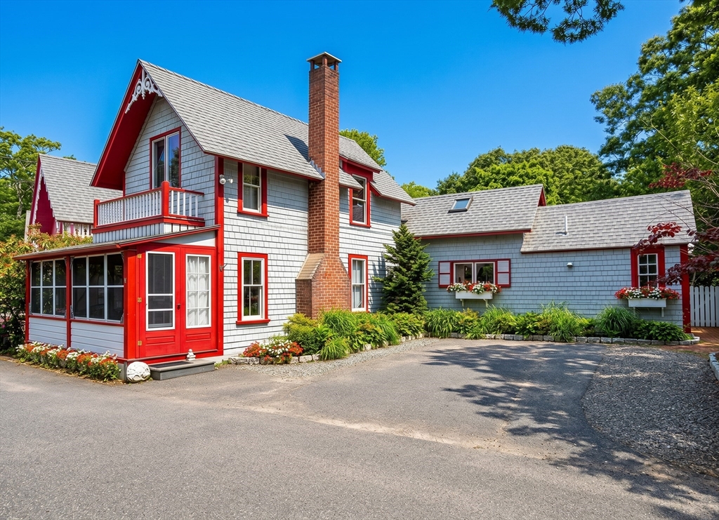 21 Butler Avenue #1, Oak Bluffs, MA, 21 Butler Avenue #1, Oak Bluffs, MA Photo #1