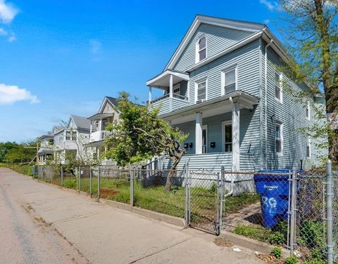 Photo of 88 Tyler St, Springfield, MA 01109 (MLS # 73513196)