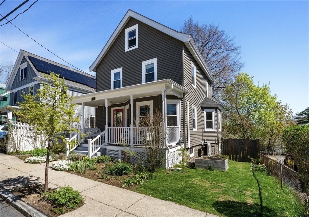 10 Crandall Street