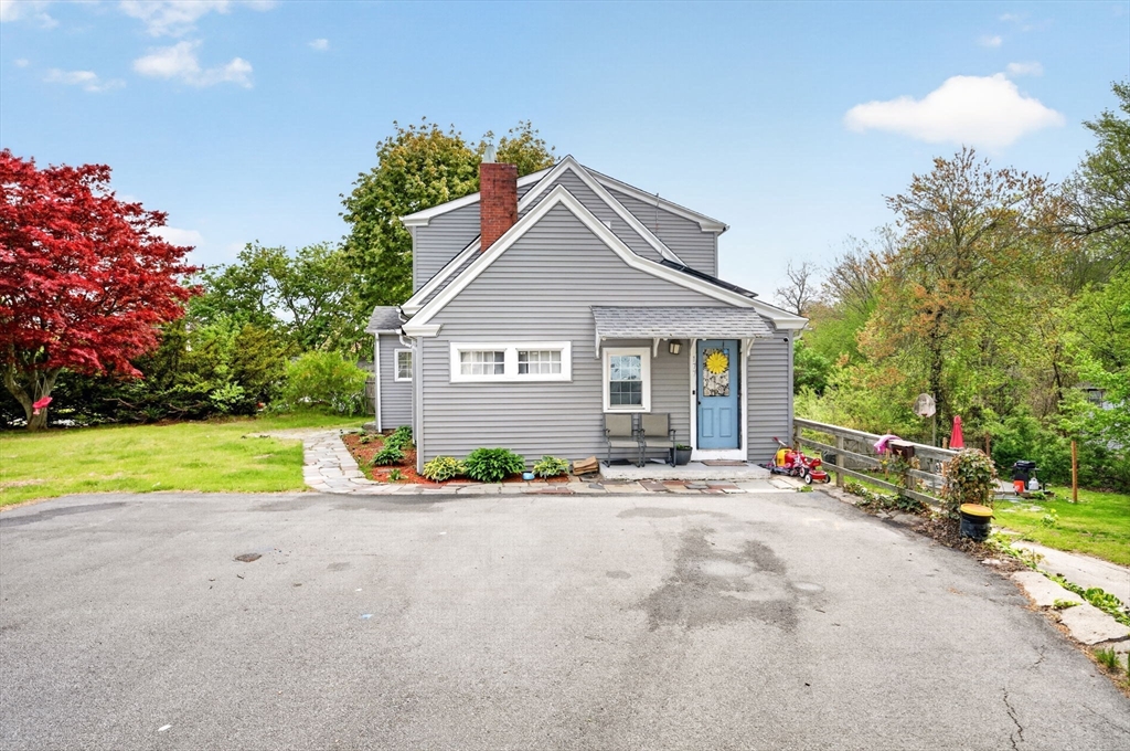 177 Cowesett Ave, West Warwick, RI Photo #1
