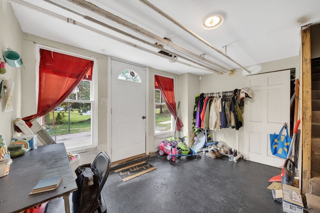 177 Cowesett Ave, West Warwick, RI Photo #35