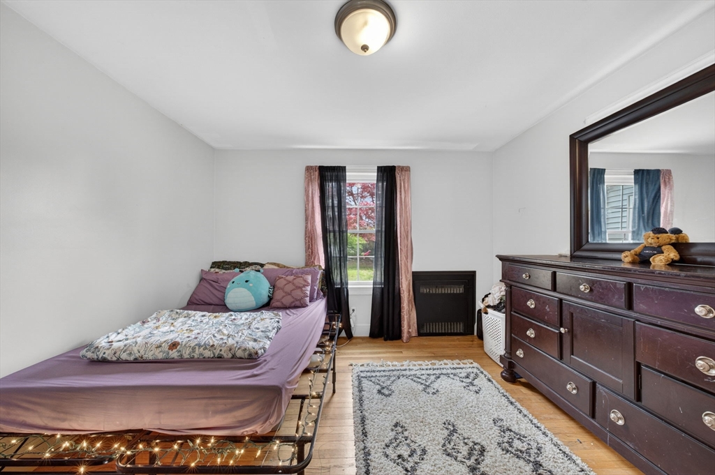 177 Cowesett Ave, West Warwick, RI Photo #16