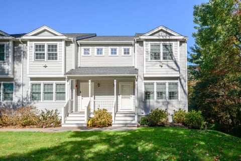 Photo of 10 Great Cedar Dr #10, Hanson, MA 02341 (MLS # 73593834)