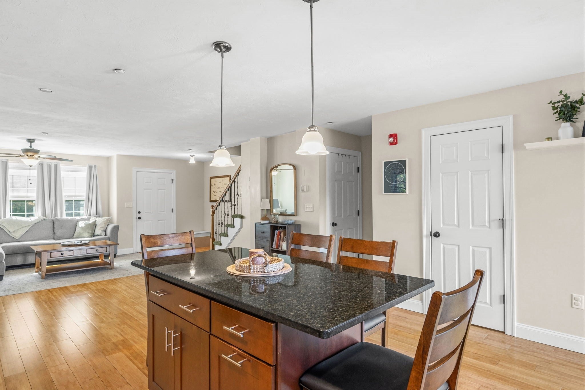 10 Great Cedar Dr #10, Hanson, MA Photo #12