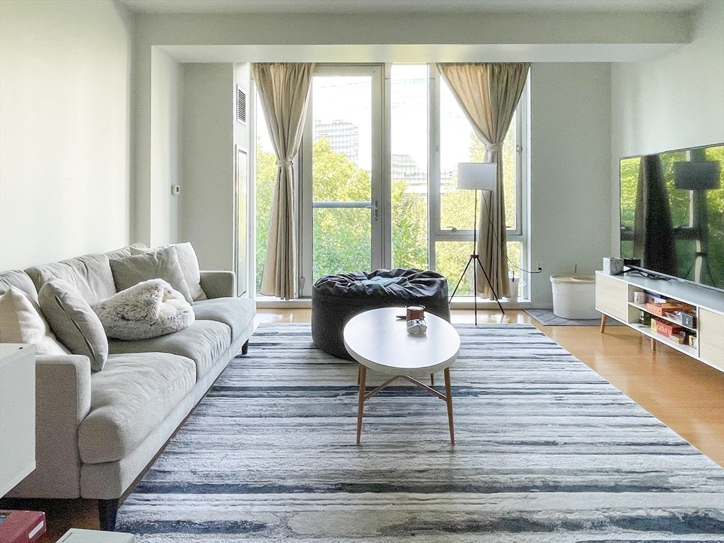 Photo of 2 Earhart St #417, Cambridge, MA