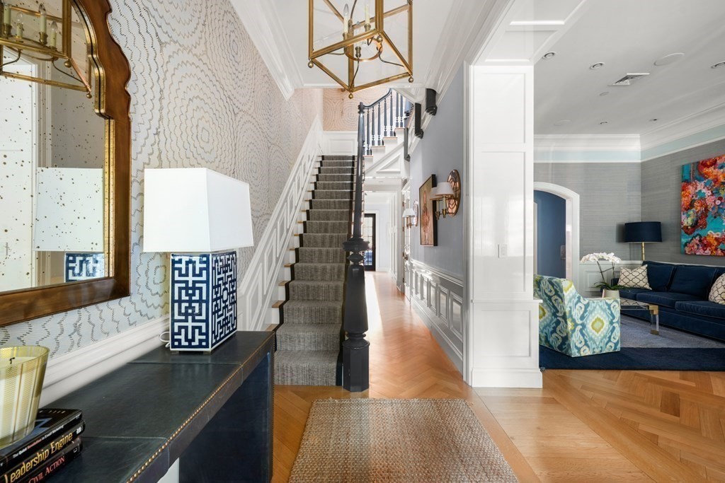 292 Marlborough Street