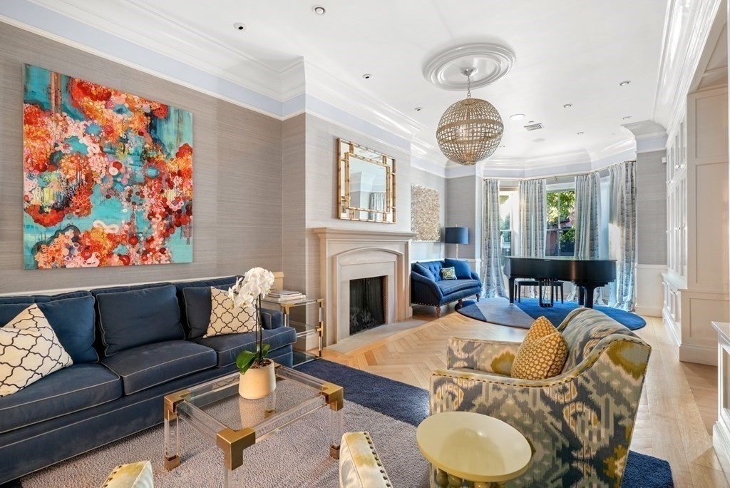 292 Marlborough Street