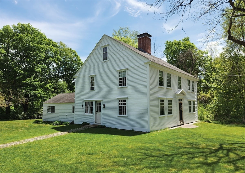 164 Worcester Rd