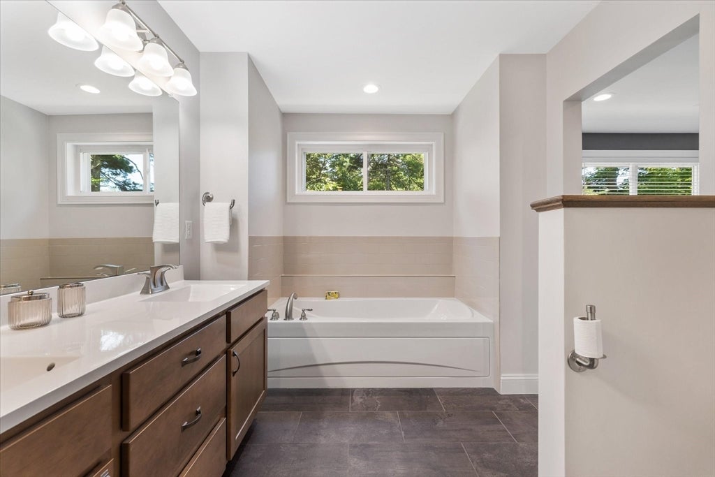 228 Worcester Rd, Westminster, MA, 228 Worcester Rd, Westminster, MA Photo #25