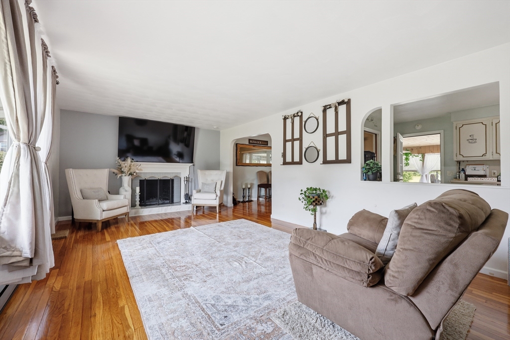 976 Tinkham Rd, Wilbraham, MA Photo #3