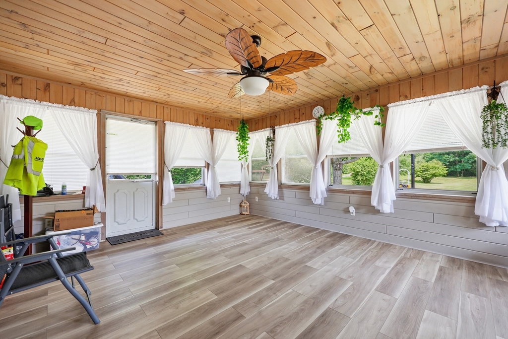976 Tinkham Rd, Wilbraham, MA Photo #8
