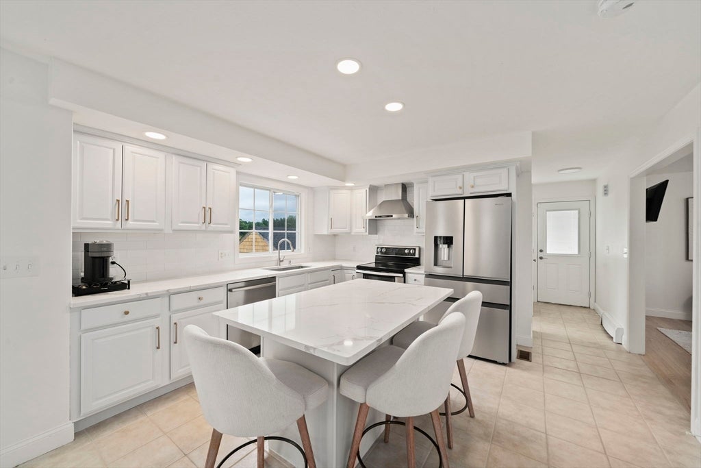 3 Samantha Ln, Plympton, MA, 3 Samantha Ln, Plympton, MA Photo #4