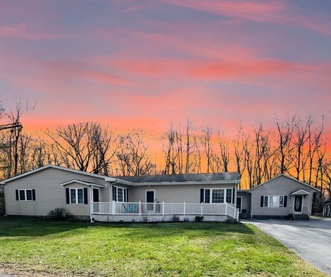 9 Register Ave Westport MA 02790