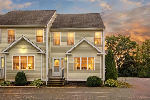 Photo of 129 Scott St #4, Attleboro, MA 02703 (MLS # 73584286)
